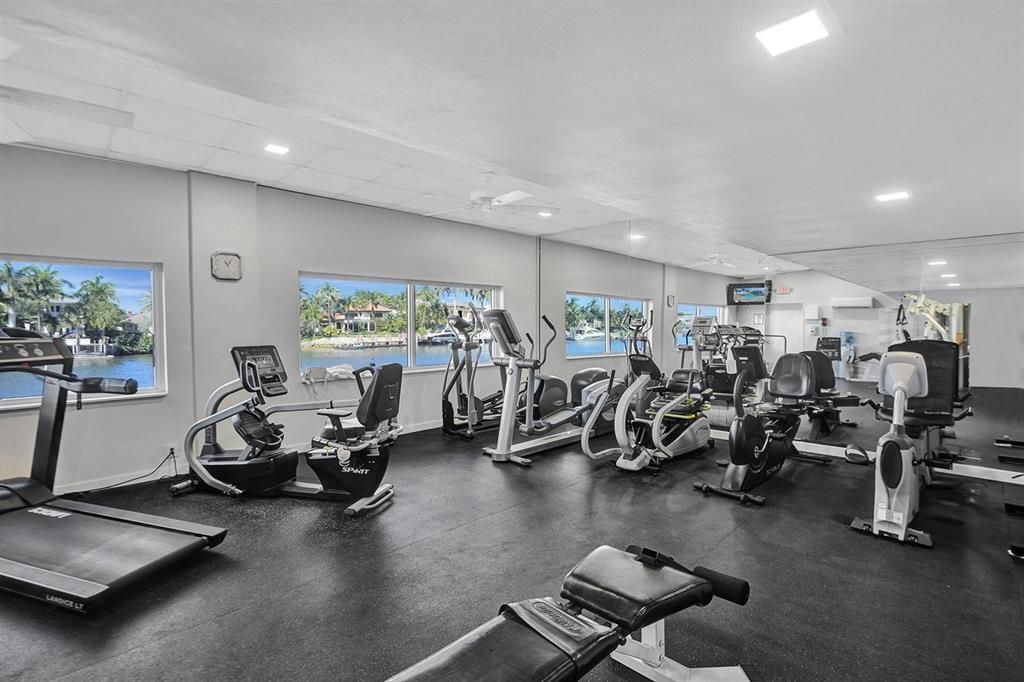 1051 Hillsboro Mile, Unit 906E, Hillsboro Beach, FL 33062 Photo