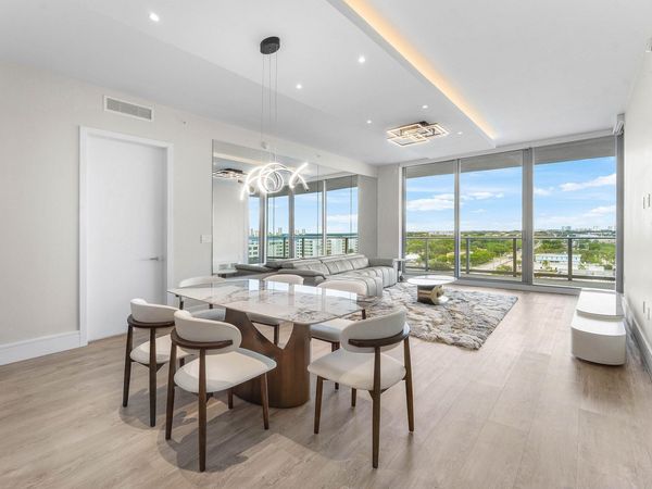 220 Lake Shore Drive, Unit 917, Lake Park, FL 33403