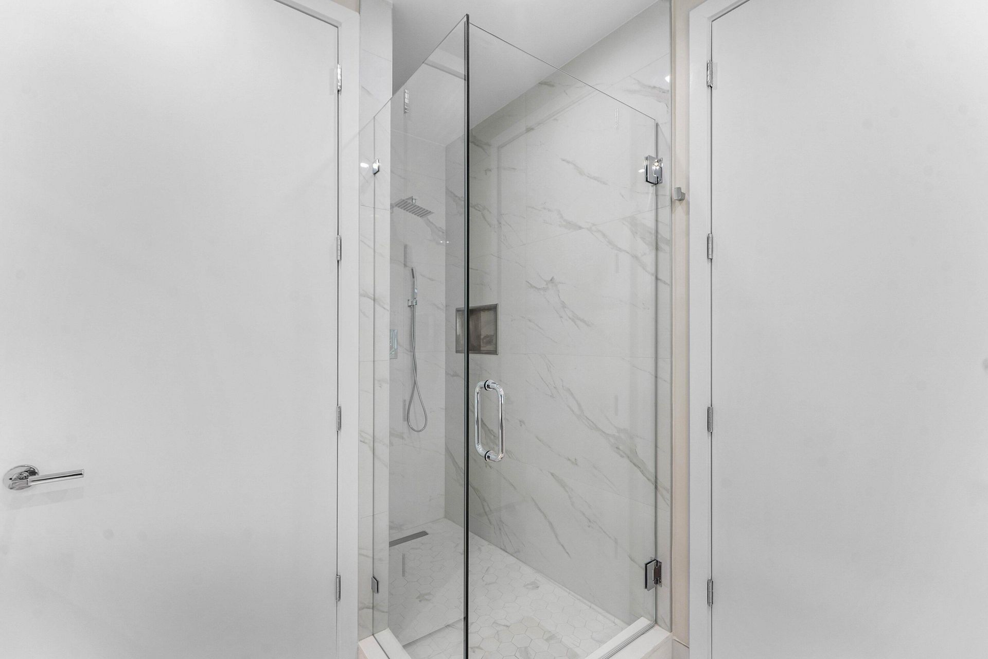 220 Lake Shore Drive, Unit 917, Lake Park, FL 33403 Photo