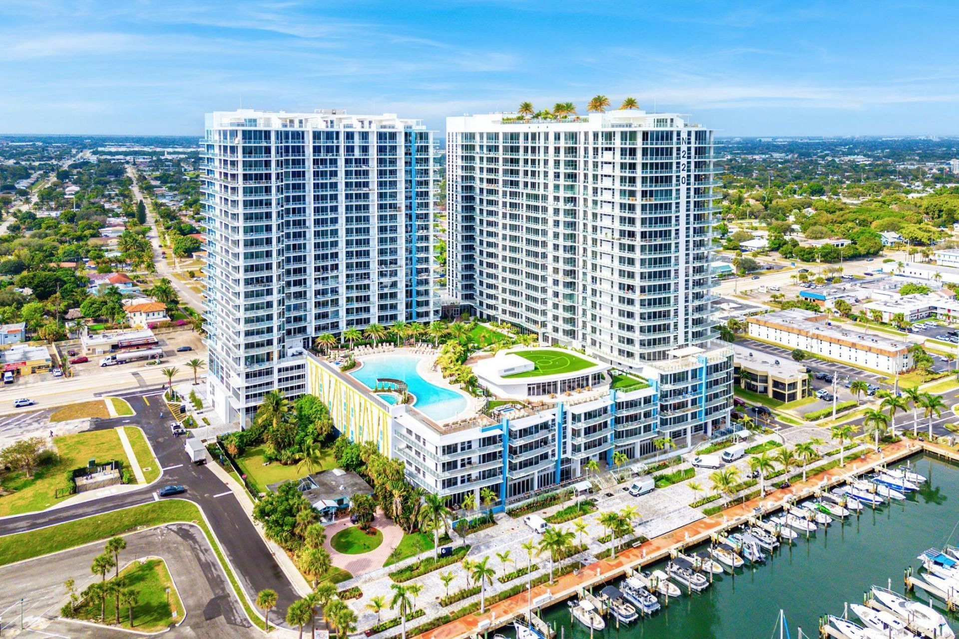 220 Lake Shore Drive, Unit 917, Lake Park, FL 33403 Photo
