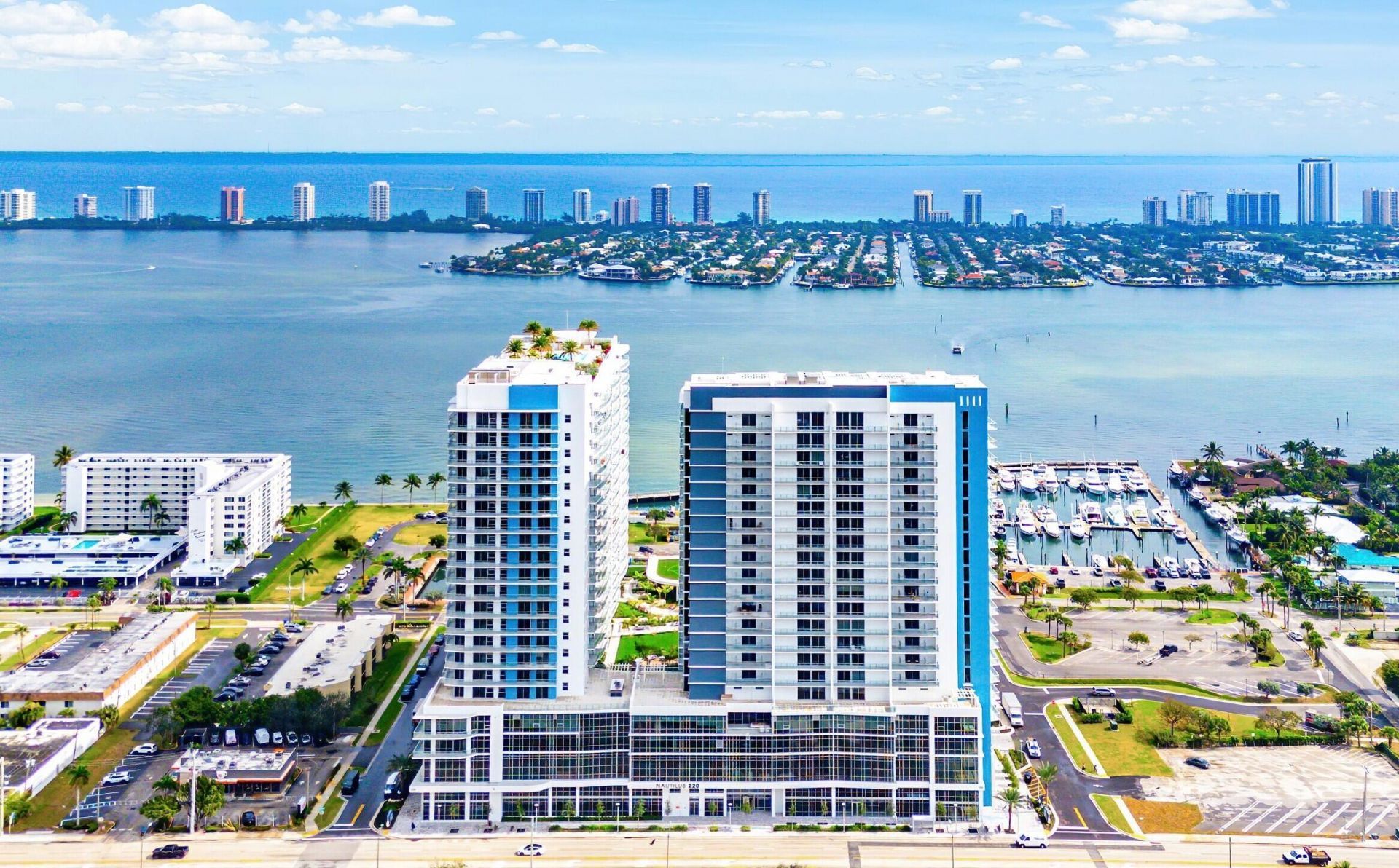 220 Lake Shore Drive, Unit 917, Lake Park, FL 33403 Photo