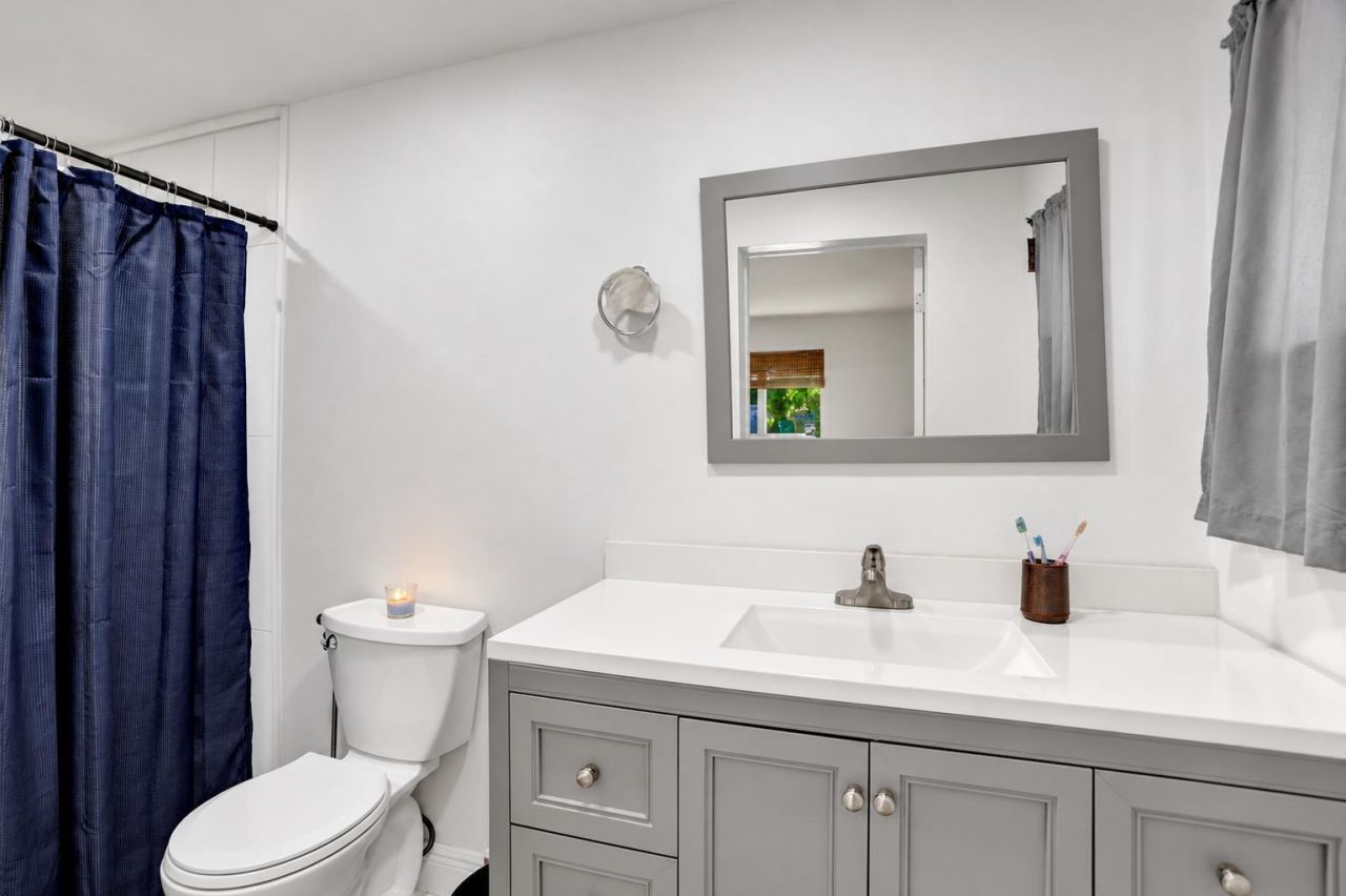 4401 SW 21st Street, Fort Lauderdale, FL 33317 Photo