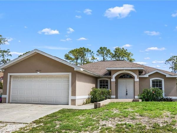 2923 14th AVE SE, NAPLES, FL 34117