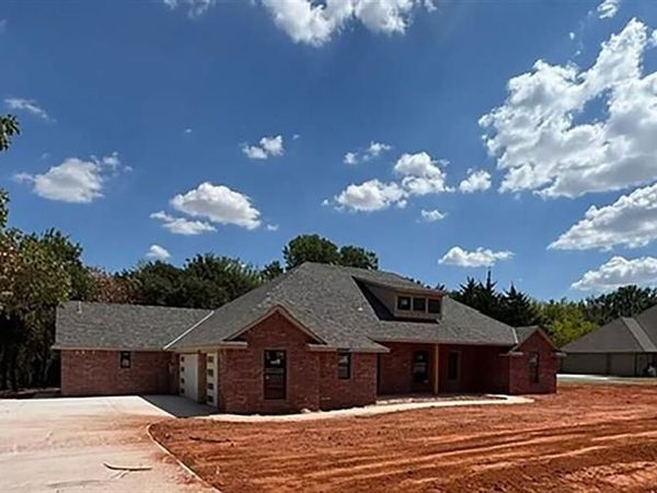 1544 Townsend Glen, Blanchard, OK 73010