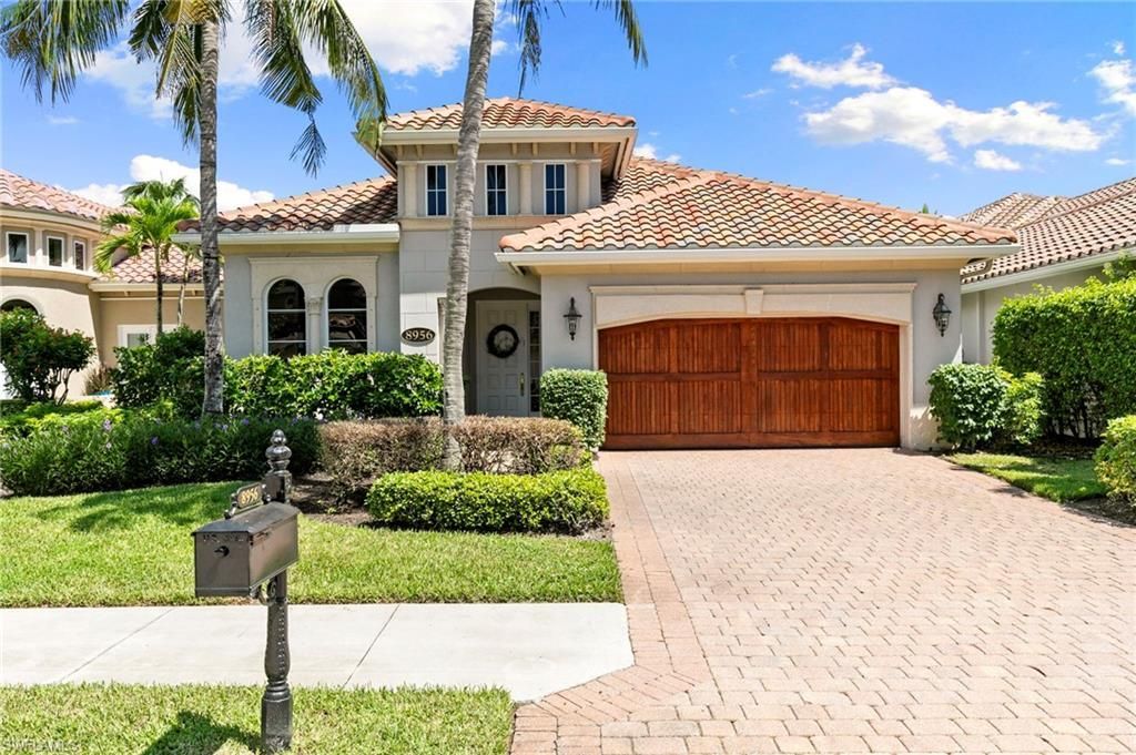 8956 Cherry Oaks Trl, Naples, FL 34114 Photo