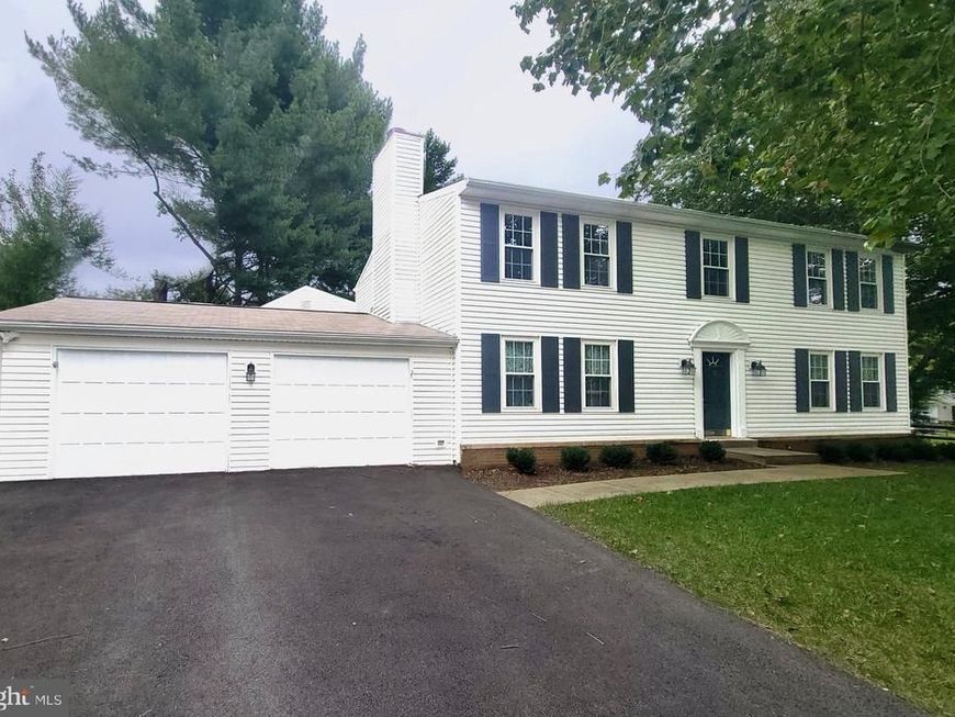 9130 Chesley Knoll Court, Gaithersburg, MD 20879 Main Photo