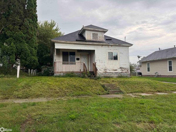 1405 S 16th Street, Centerville, IA 52544