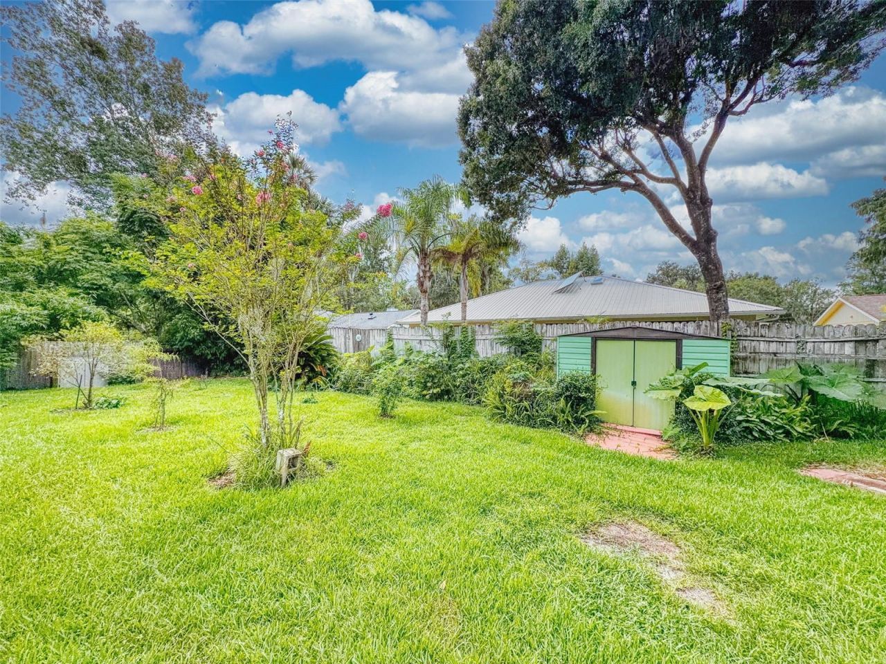 570 Oliver Drive , New Smyrna Beach, FL 32168 Photo