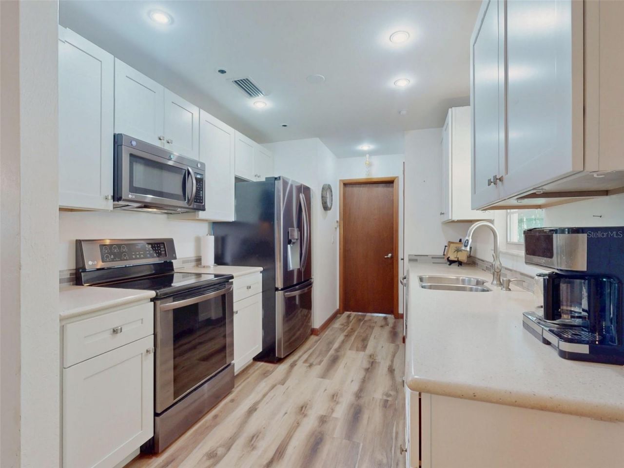 570 Oliver Drive , New Smyrna Beach, FL 32168 Photo