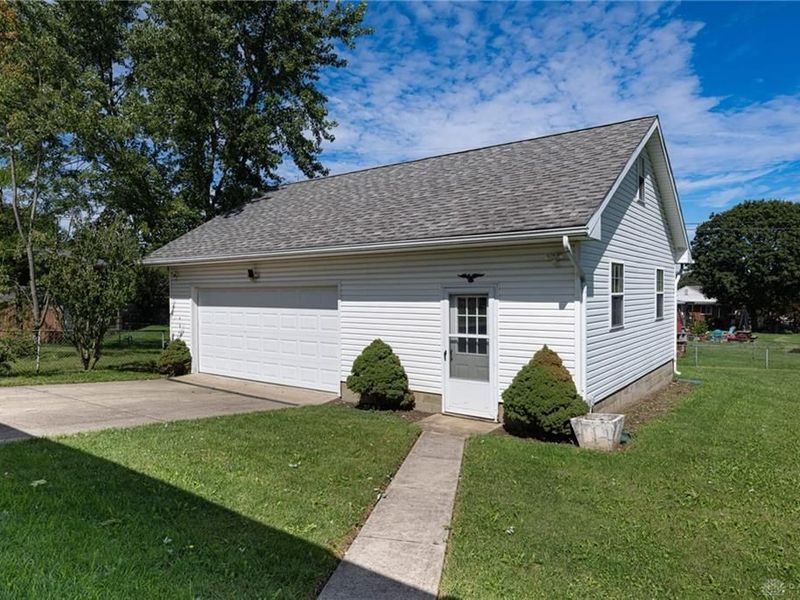 1233 Cloverfield Avenue, Kettering, OH 45429 Photo 2