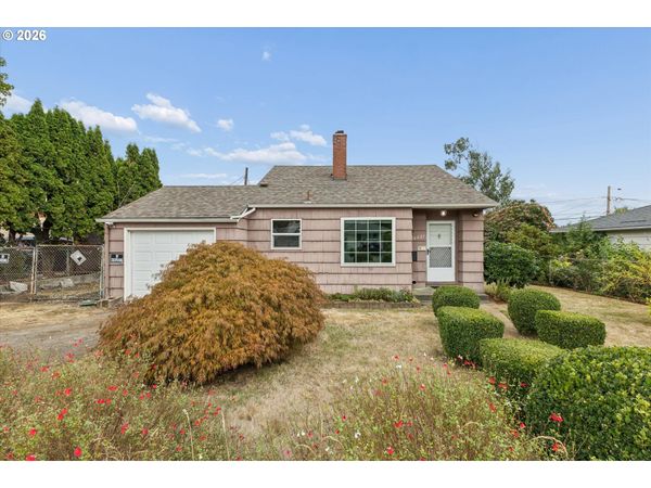 8221 NE ALBERTA ST, Portland, OR 97220