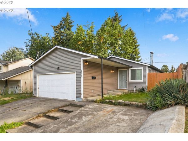 6936 N RICHARDS ST, Portland, OR 97203