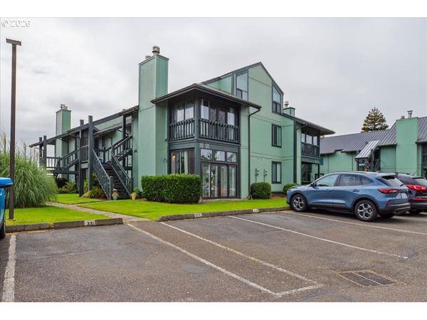 320 NE SKIPANON DR, Warrenton, OR 97146