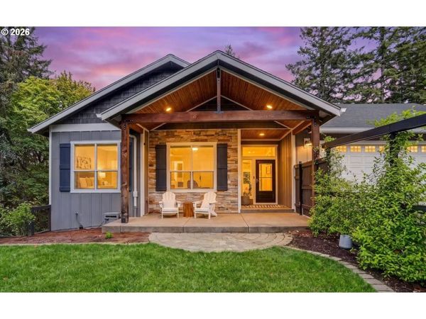 734 CASCADE NW DR, Salem, OR 97304