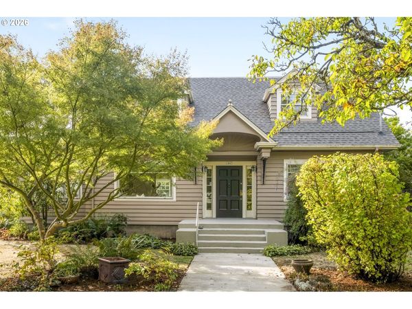1847 SE 56TH AVE, Portland, OR 97215