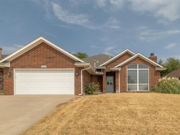 10013 Forest Lane, Midwest City, OK 73130