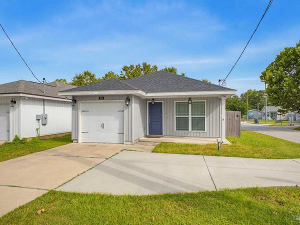 800 W Detroit Blvd, Pensacola, FL 32534