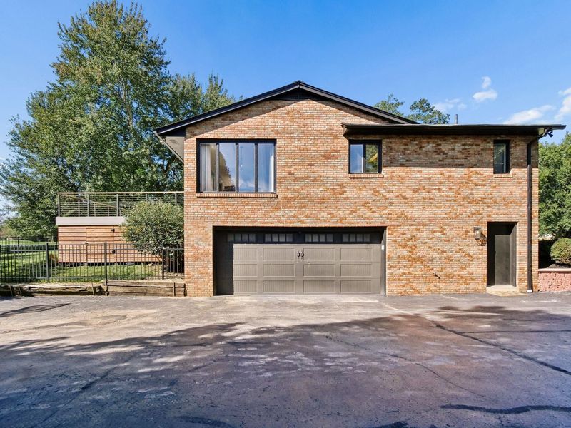 8039 Golfview Court, Columbus, OH 43235 Photo 66
