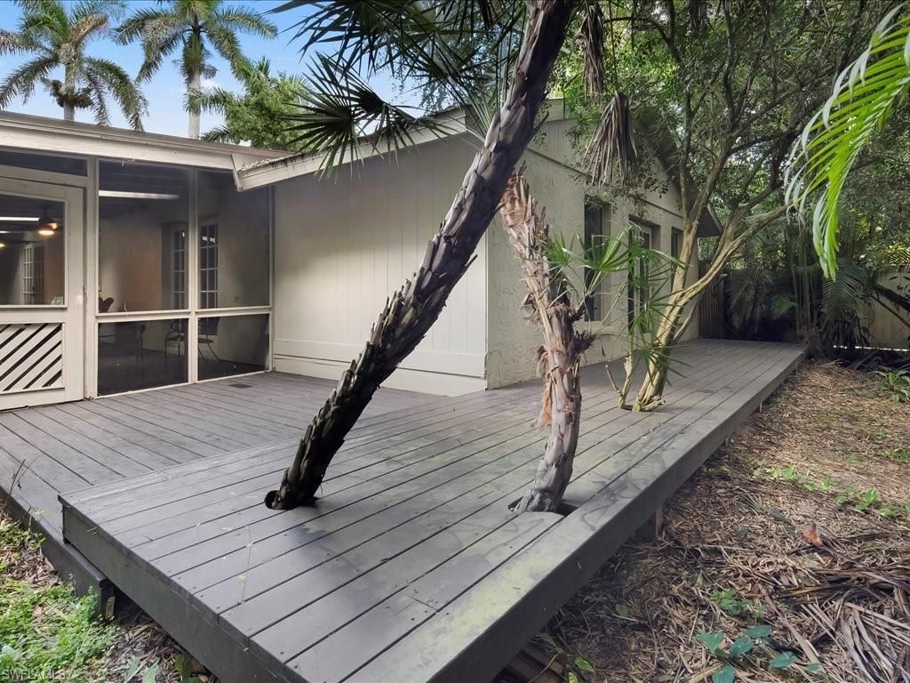 1046 Sperling Ave, Naples, FL 34103 Photo