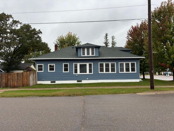 301 W Broadway , Little Falls, MN 56345