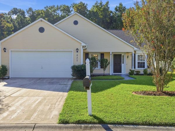 637 Kindred Dr., Myrtle Beach, SC 29588