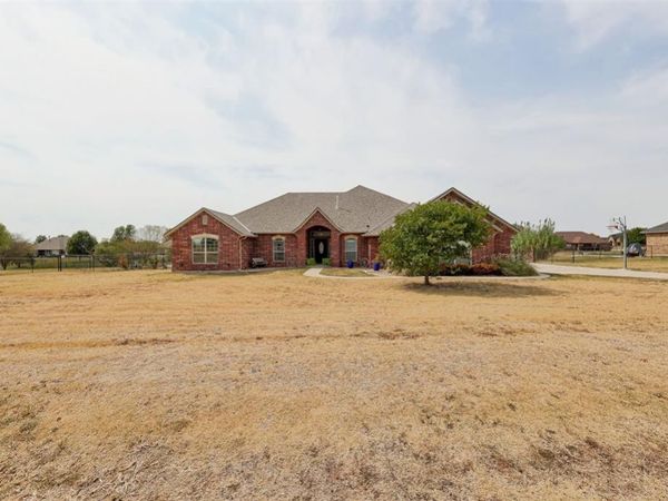14261 Beaver Creek Road, Edmond, OK 73025