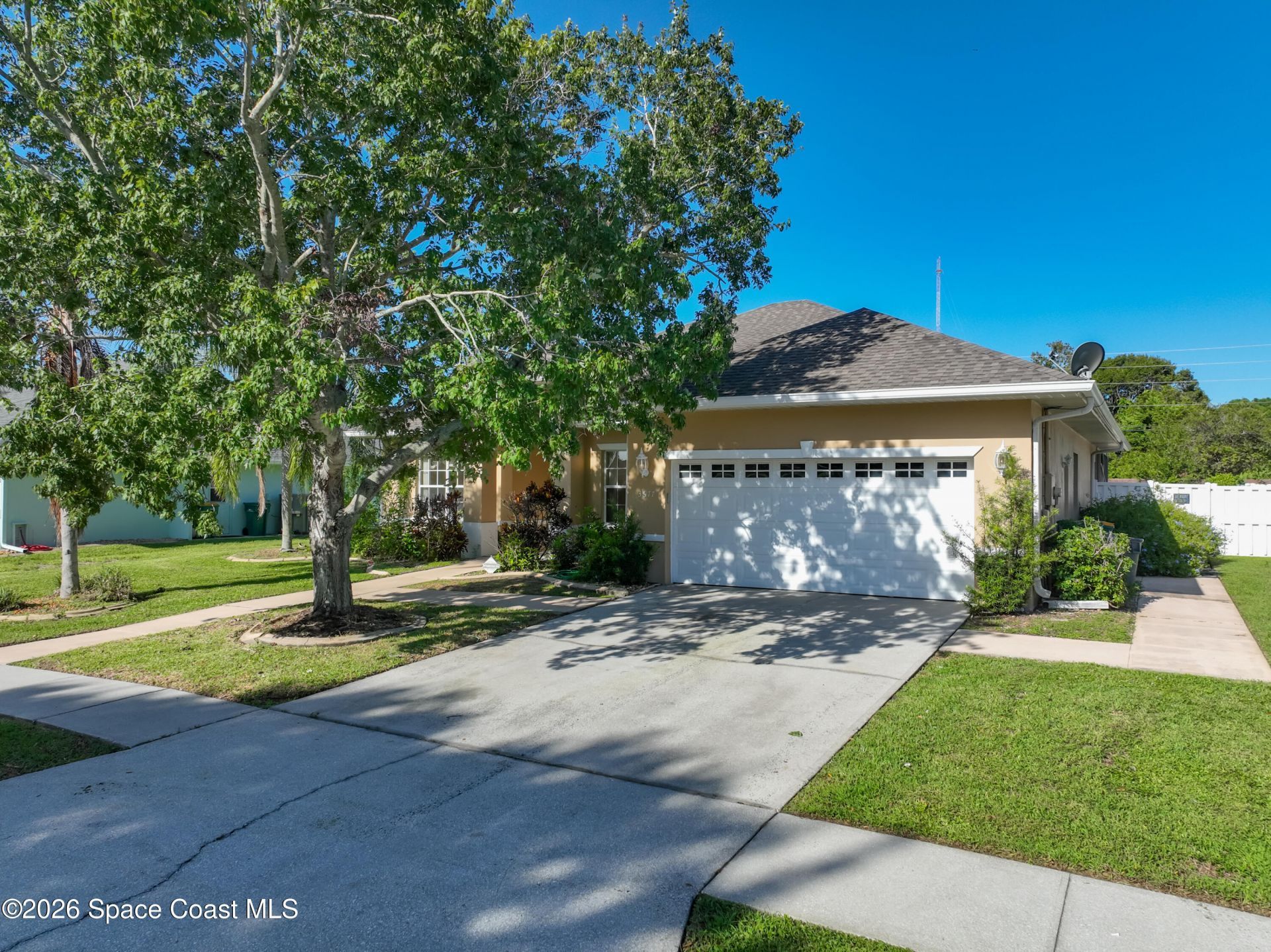 3677 Whisperwood Circle , Melbourne, FL 32901 Photo