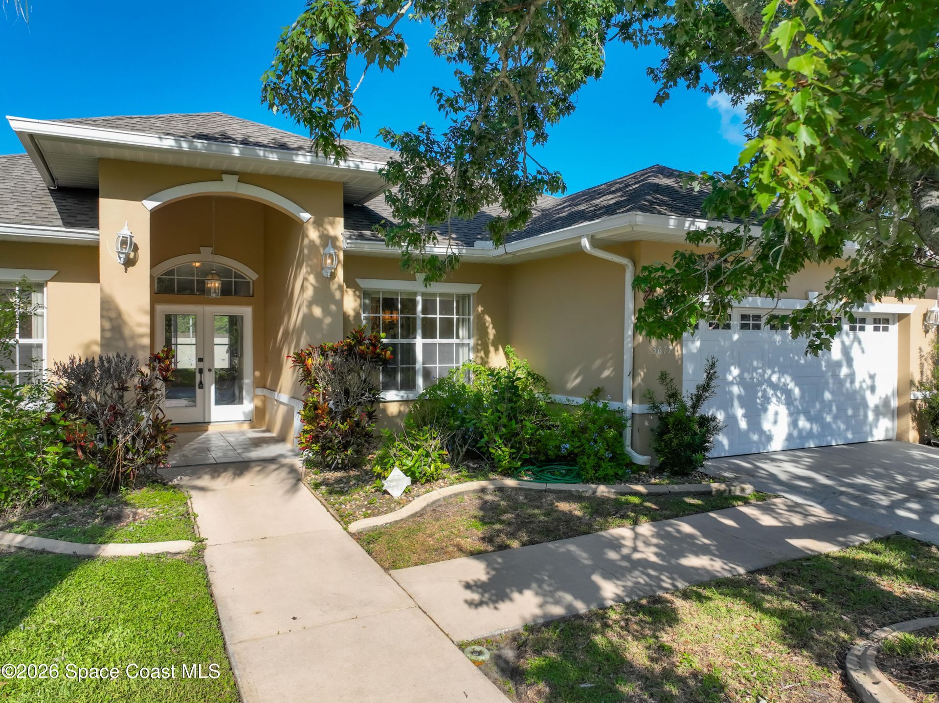3677 Whisperwood Circle , Melbourne, FL 32901 Photo