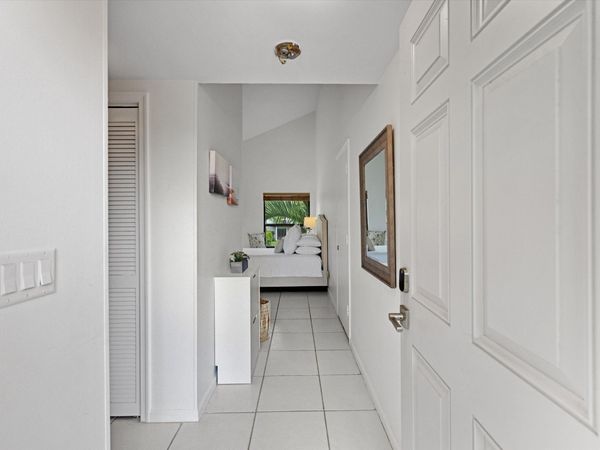 11863 Wimbledon Circle, Unit 532, Wellington, FL 33414