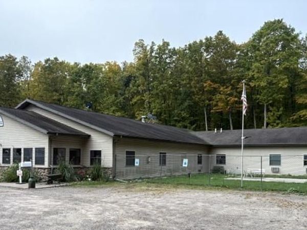 9343 State Highway 101 HIGHWAY, Armstrong Creek, WI 54103