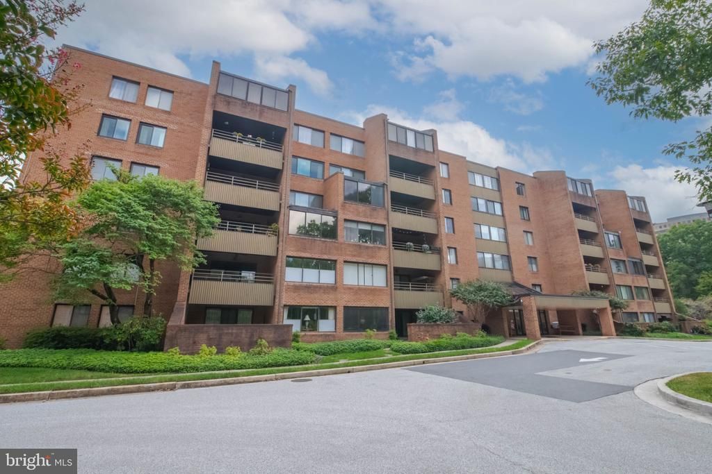 2 SOUTHERLY COURT , TOWSON, MD 21286