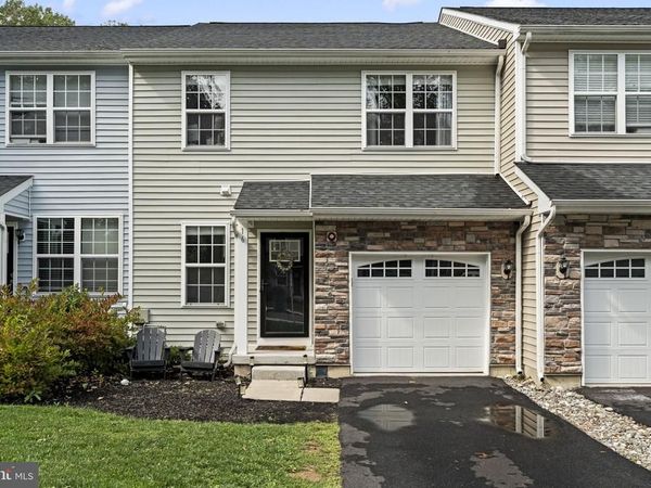 16 GRAHAM DRIVE, DOWNINGTOWN, PA 19335