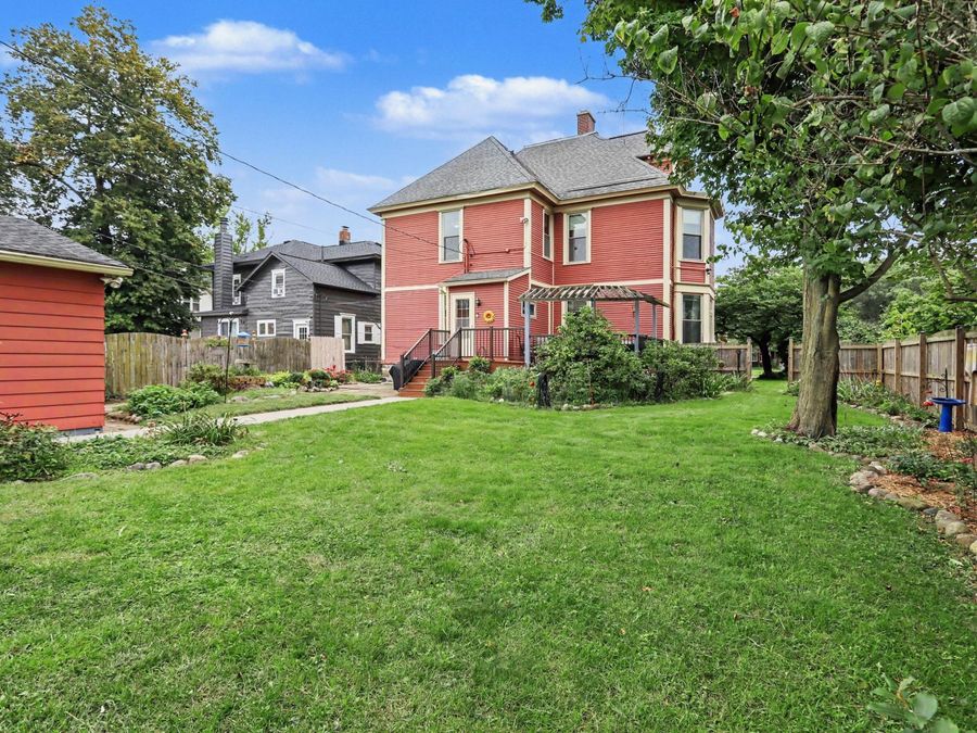 Property Image 35