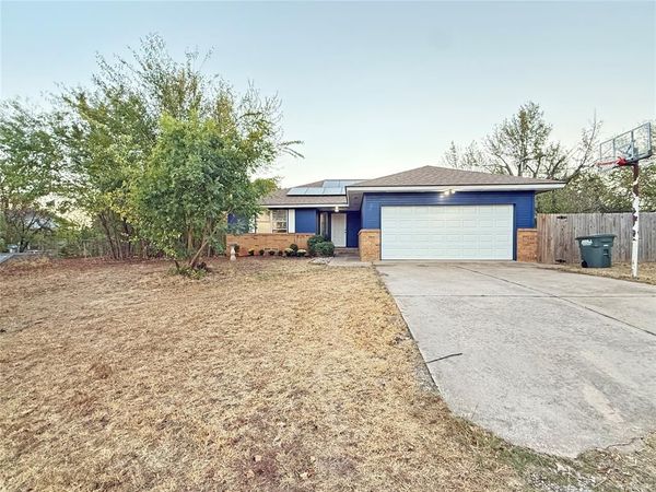 10301 N Rock Circle Drive, Edmond, OK 73034