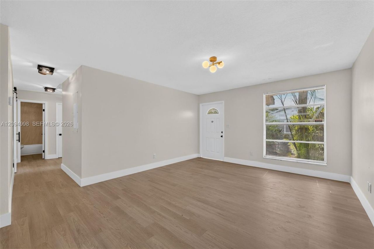 20816 SW 103rd Pl, Cutler Bay, FL 33189 Photo