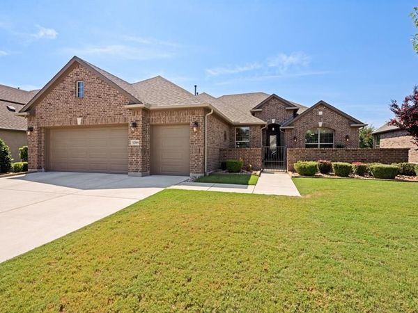 12509 Lockhart Drive, Denton, TX 76207