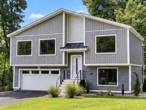 41 Alden Road , Poughkeepsie, NY 12603