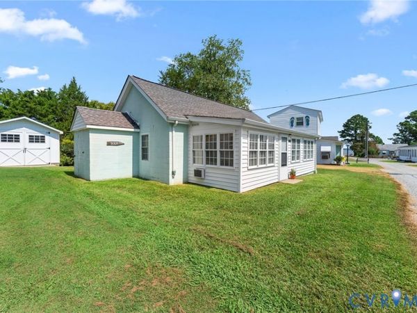 205 Rappahannock Drive, Dunnsville, VA 22454
