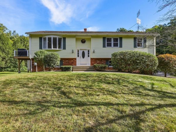 10 Nowak Avenue, Ludlow, MA 01056