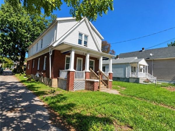2710 Monroe Avenue , Niagara Falls, NY 14303