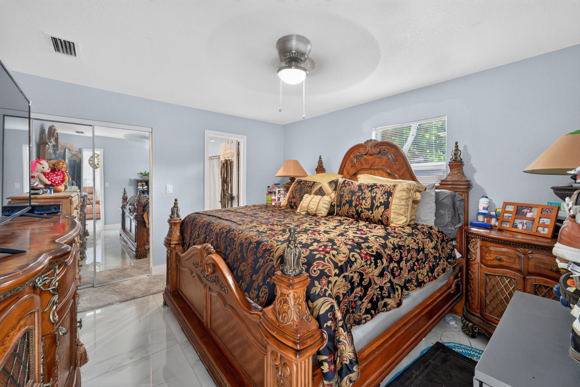 946 Mcintosh Street, West Palm Beach, FL 33405 Photo