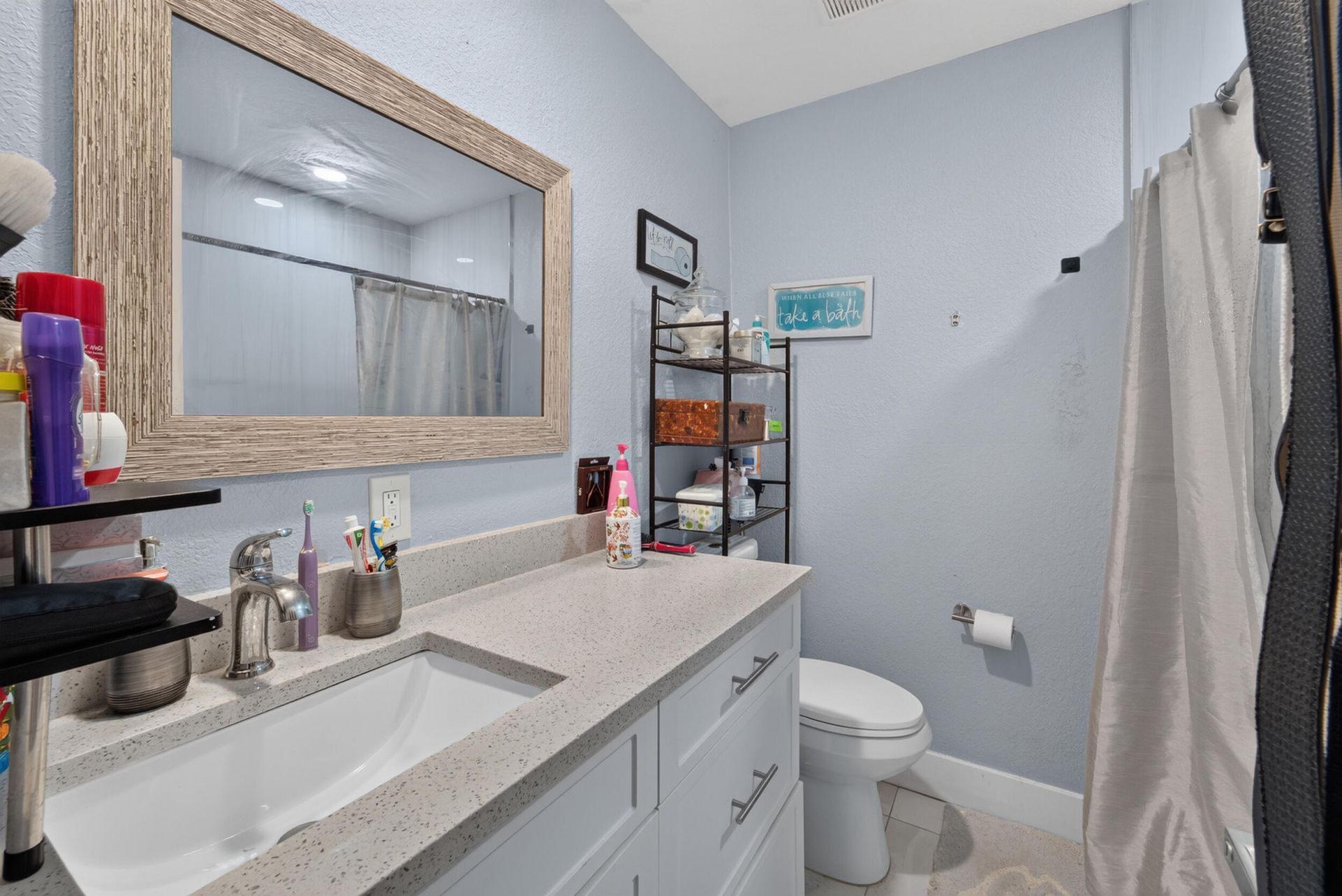 946 Mcintosh Street, West Palm Beach, FL 33405 Photo