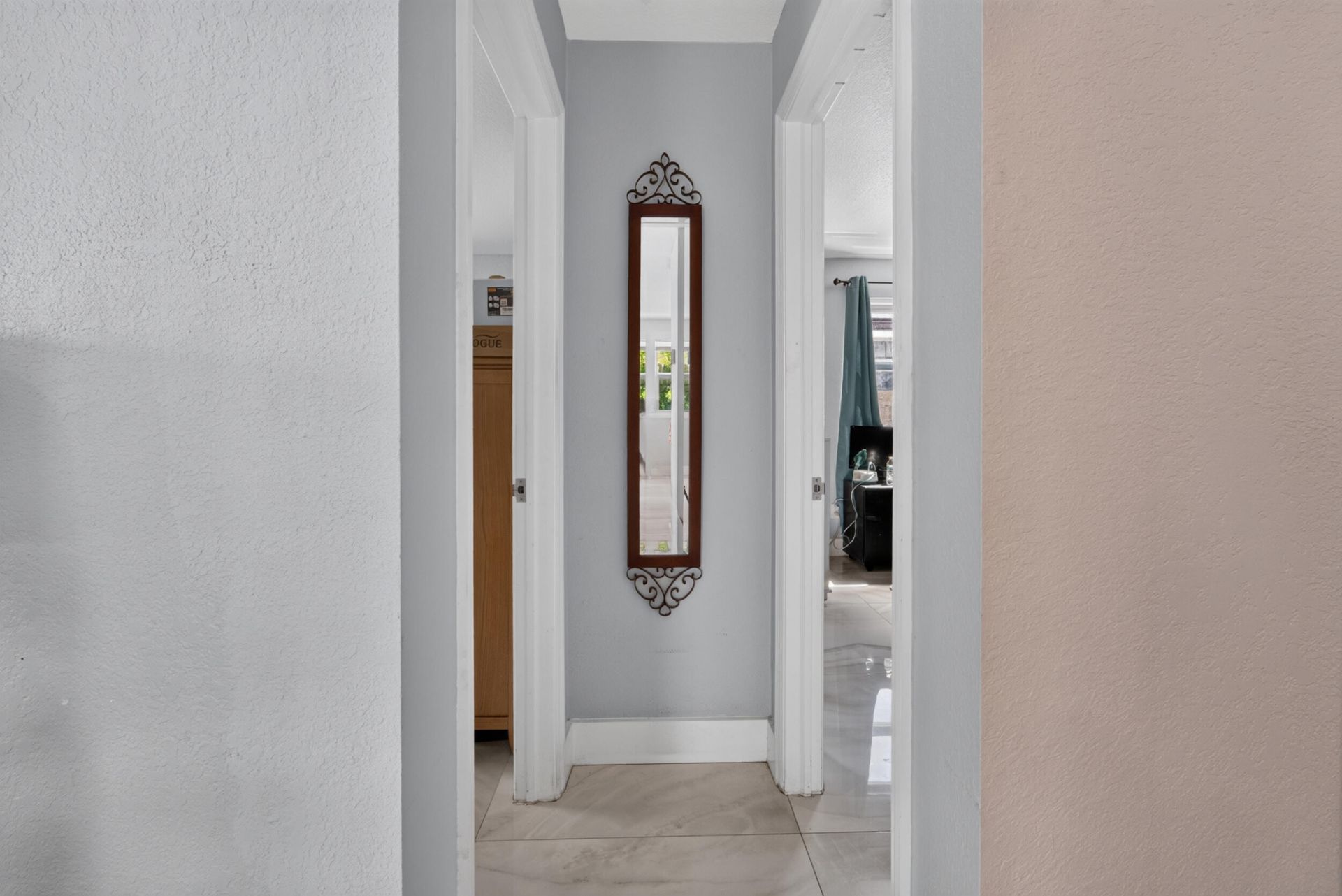 946 Mcintosh Street, West Palm Beach, FL 33405 Photo