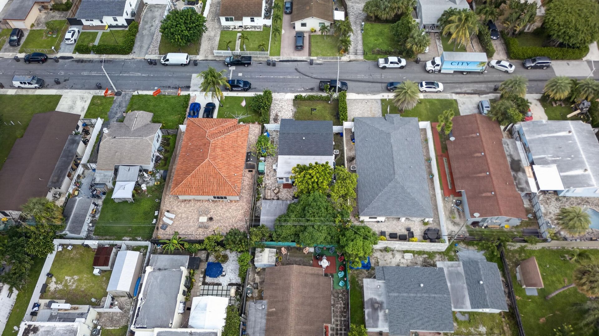 946 Mcintosh Street, West Palm Beach, FL 33405 Photo