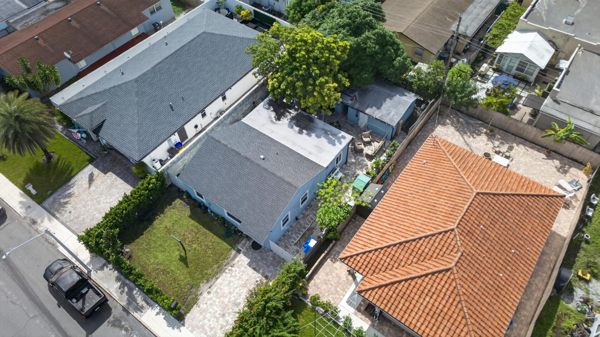 946 Mcintosh Street, West Palm Beach, FL 33405 Photo