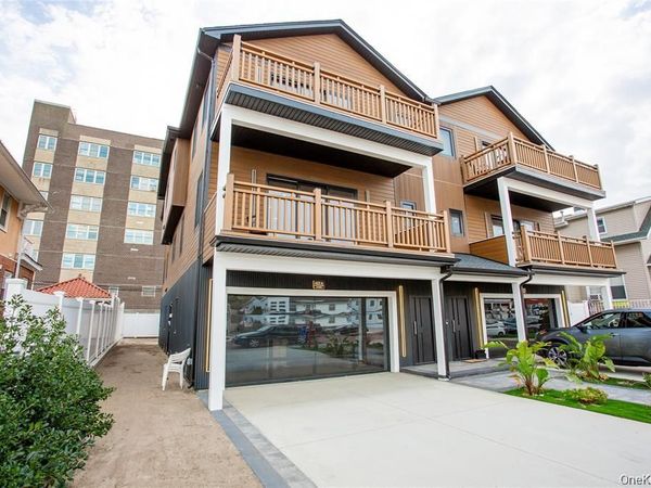 622 W Penn Street , Long Beach, NY 11561