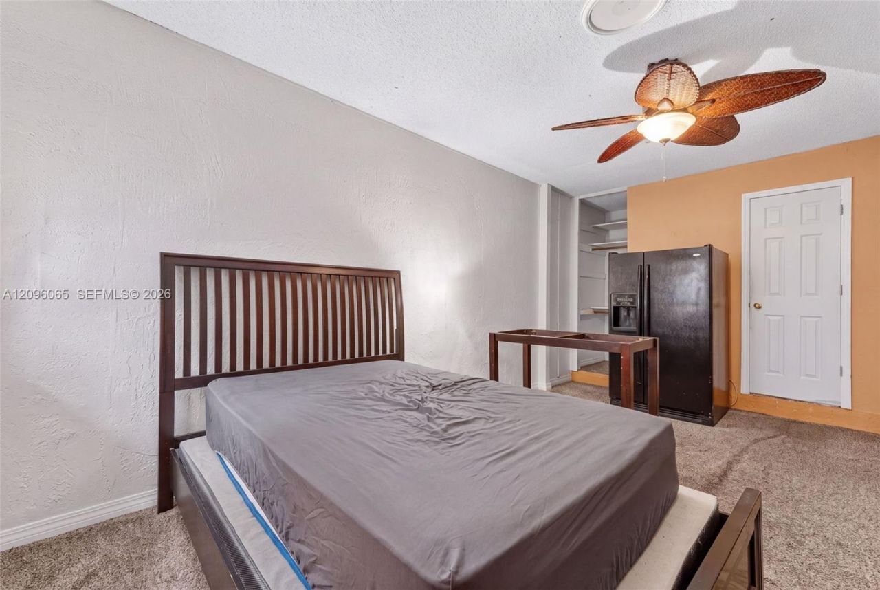 417 Kelly Ln, Weston, FL 33326 Photo