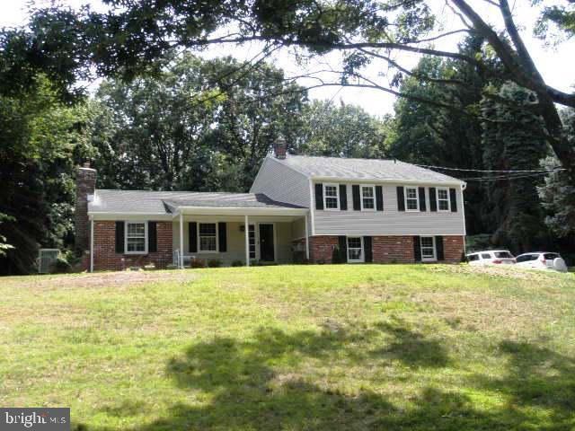 14 CASTLE ROCK DRIVE , HAVERTOWN, PA 19083