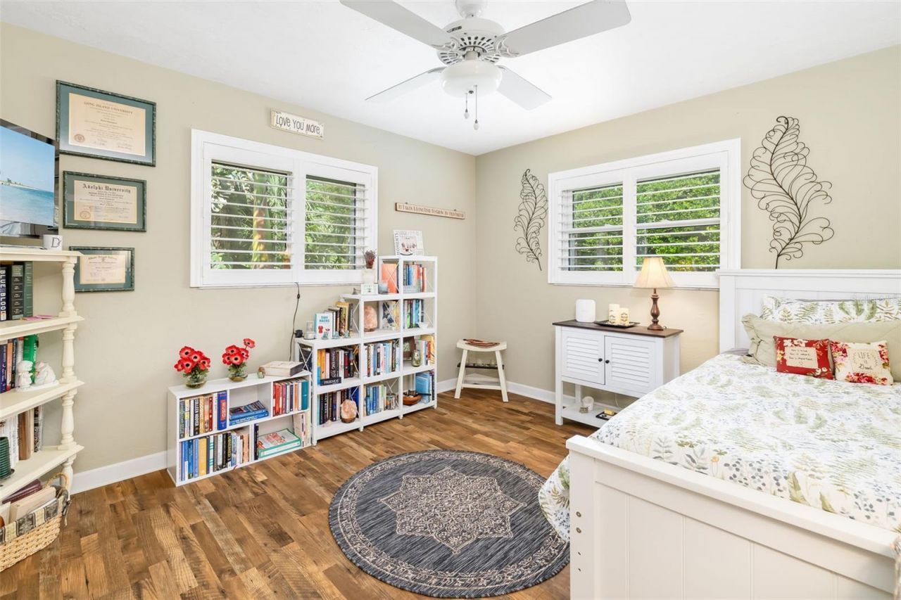 3012 Hyde Park Street , Sarasota, FL 34239 Photo