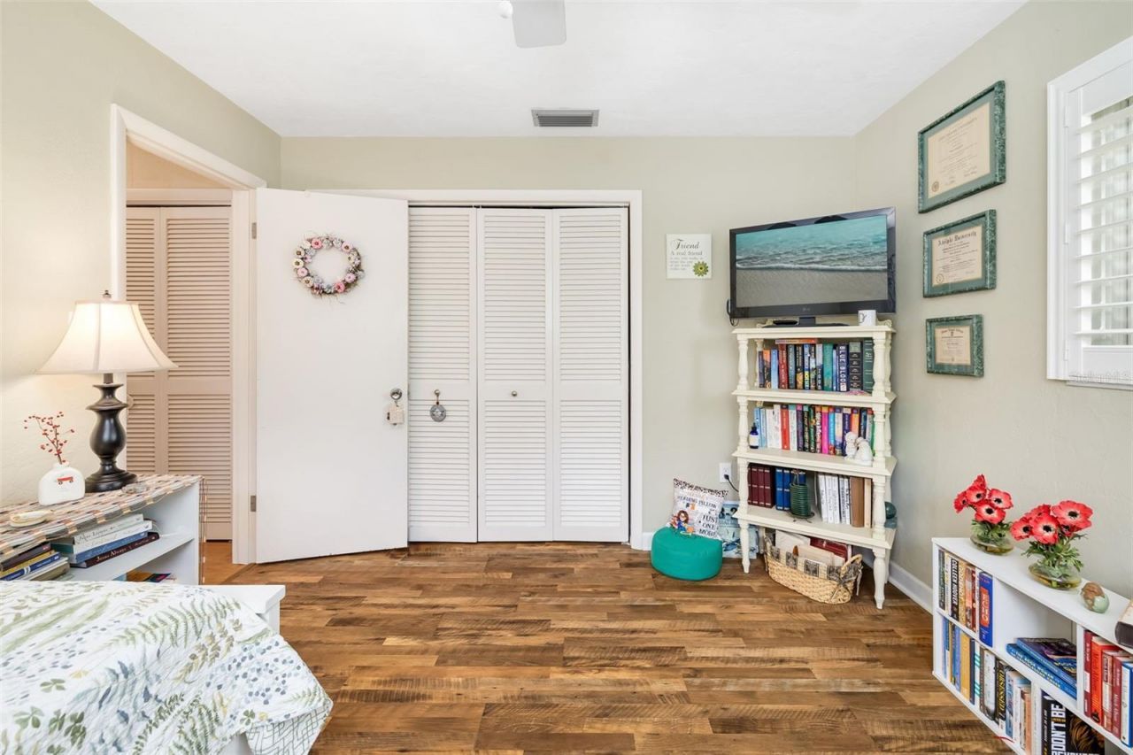 3012 Hyde Park Street , Sarasota, FL 34239 Photo